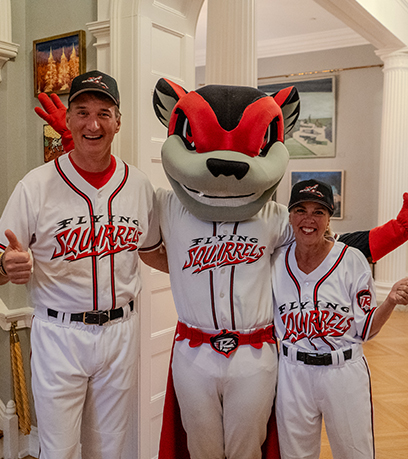 The Governor and First Lady pose with 